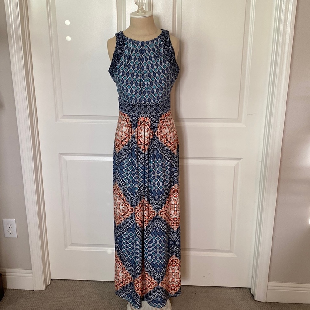 Wisp 6 petite Maxi Dress.